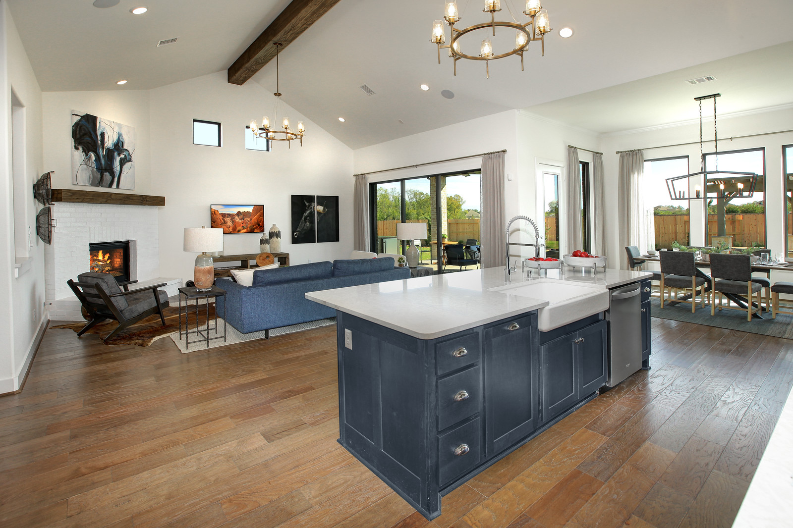 FFC-0003-1A_Presley III_Entry Kitchen 06-X3